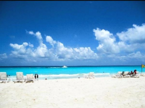 Luxury Ocean Front with Activities & Entertainment
